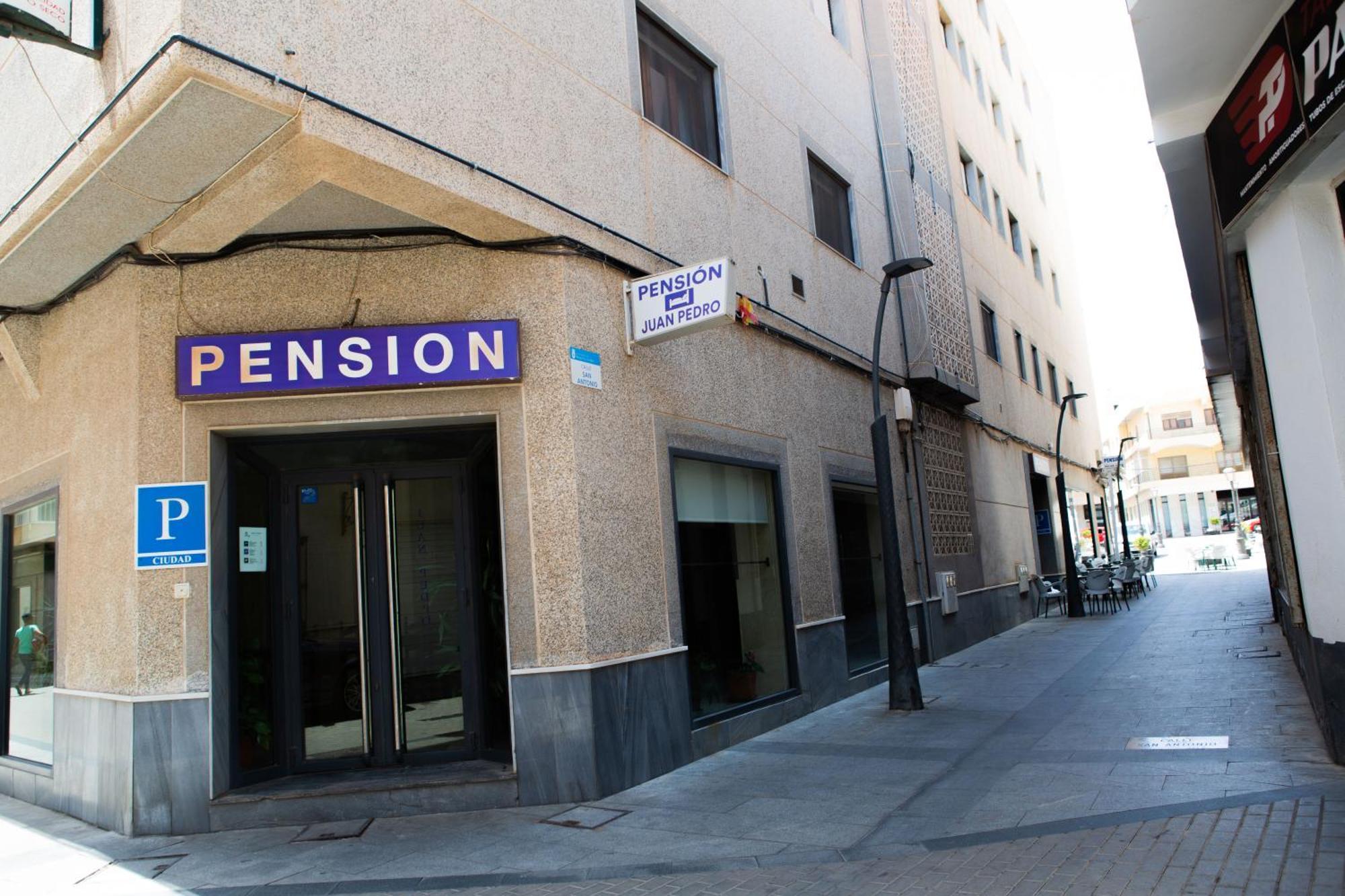 Pension Juan Pedro Roquetas de Mar Esterno foto