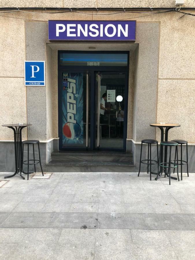 Pension Juan Pedro Roquetas de Mar Esterno foto