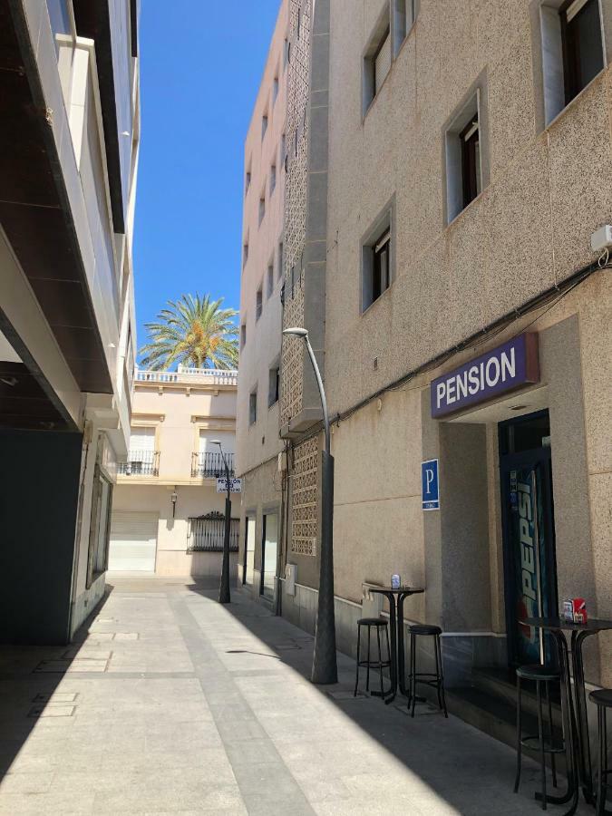 Pension Juan Pedro Roquetas de Mar Esterno foto